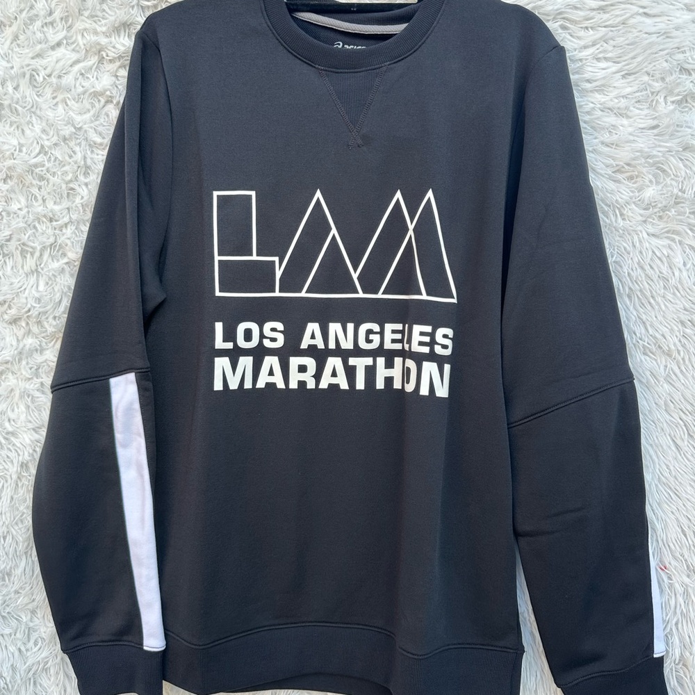 Black Los Angeles Marathon Sweater Asics size Small